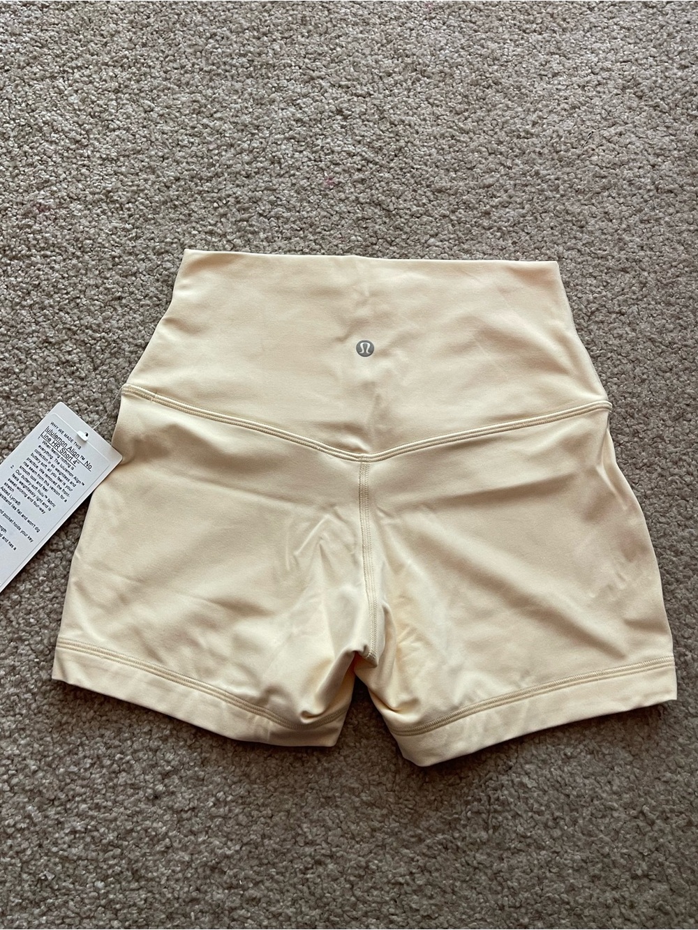 nwt lululemon align no line high rise 4inch butter cream size 6 - Picture 2 of 14